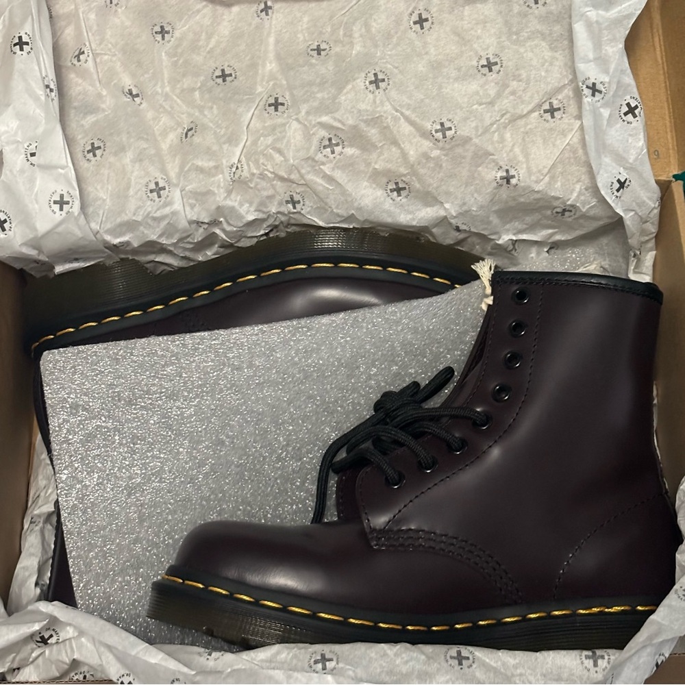 Dr. Martens 1460 Smooth Leather Lace-Up Boots in Burgundy - Picture 14 of 17